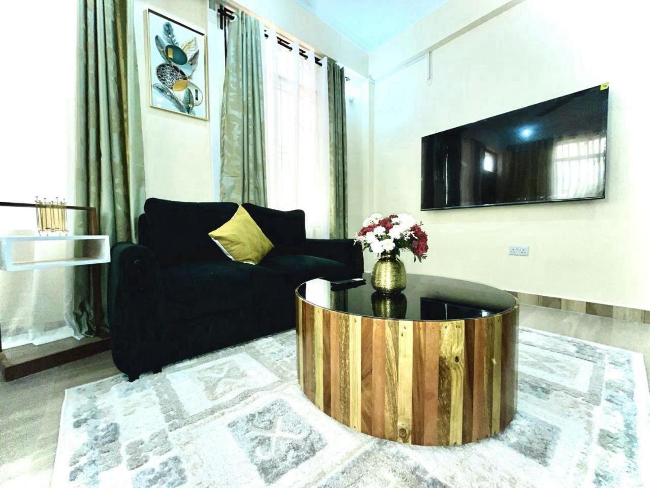 R&K Two Bedroom Apartment Dar-es-Salaam Eksteriør bilde
