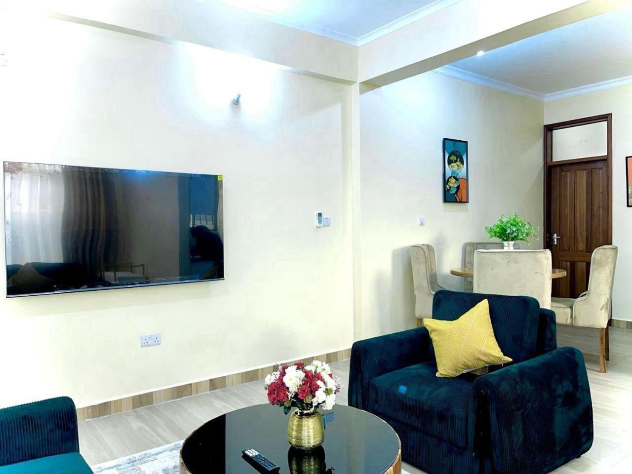 R&K Two Bedroom Apartment Dar-es-Salaam Eksteriør bilde